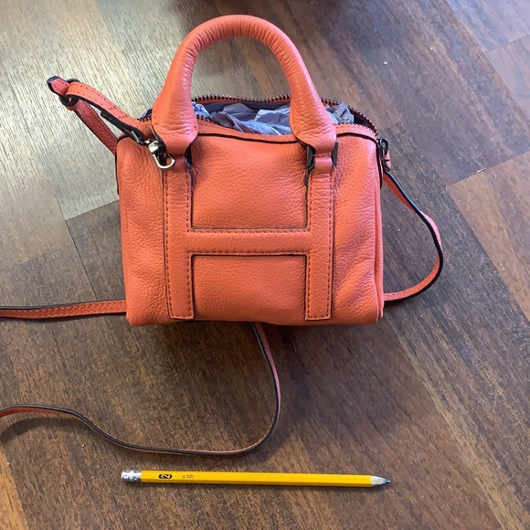 Heathers Closet coral purse - Picture 3 of 3